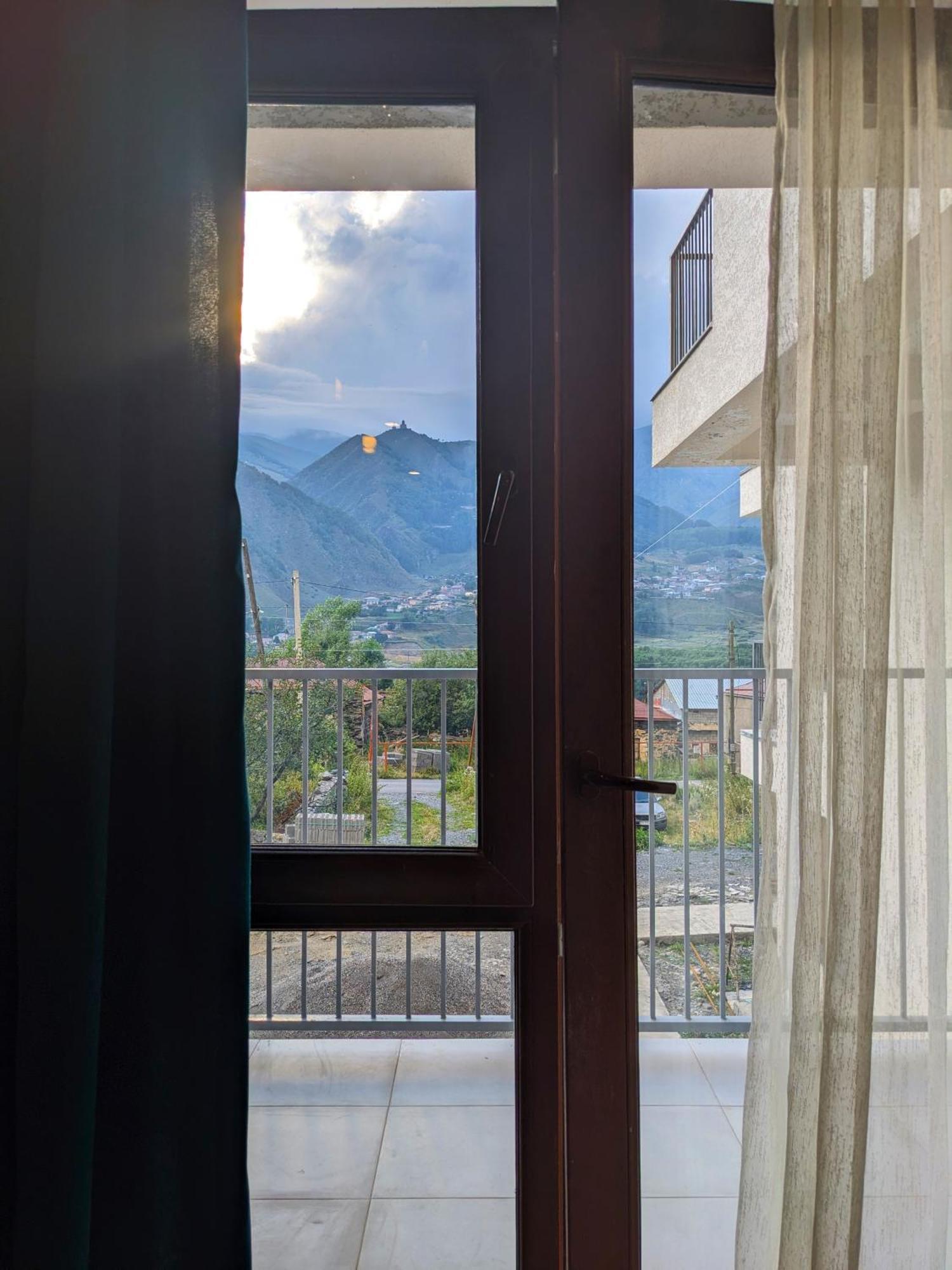 Milky Way Hotel Kazbegi Luaran gambar